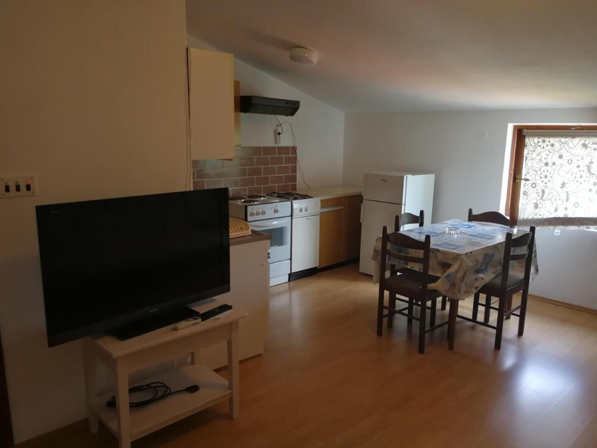 Apartmani Nea Biograd Na Moru Exterior photo